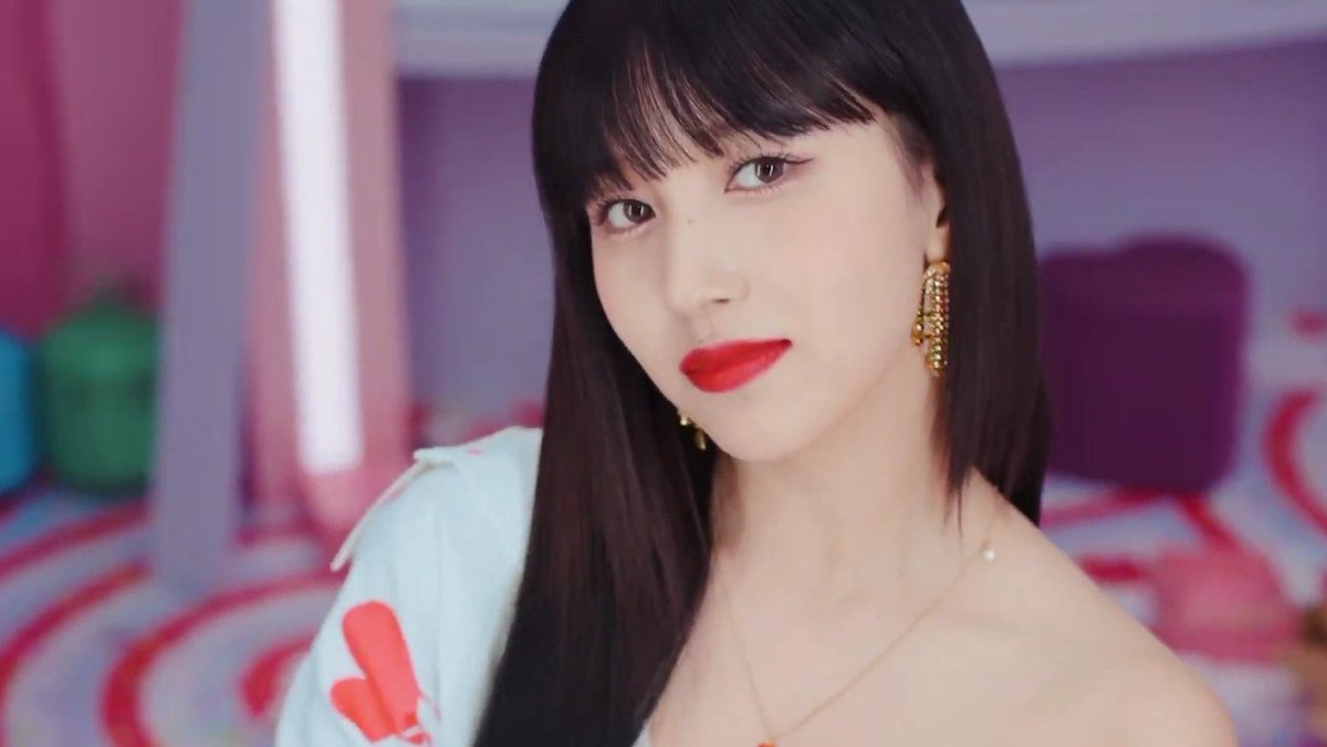 misanaarchives's tweet photo. Absolutely the prettiest 

SCIENTIST OUT NOW
#오후2시_트와이스의_사랑공식완성
#TWICE_LOVE_LAB #SCIENTIST  @JYPETWICE https://t.co/Fl1422mGqo