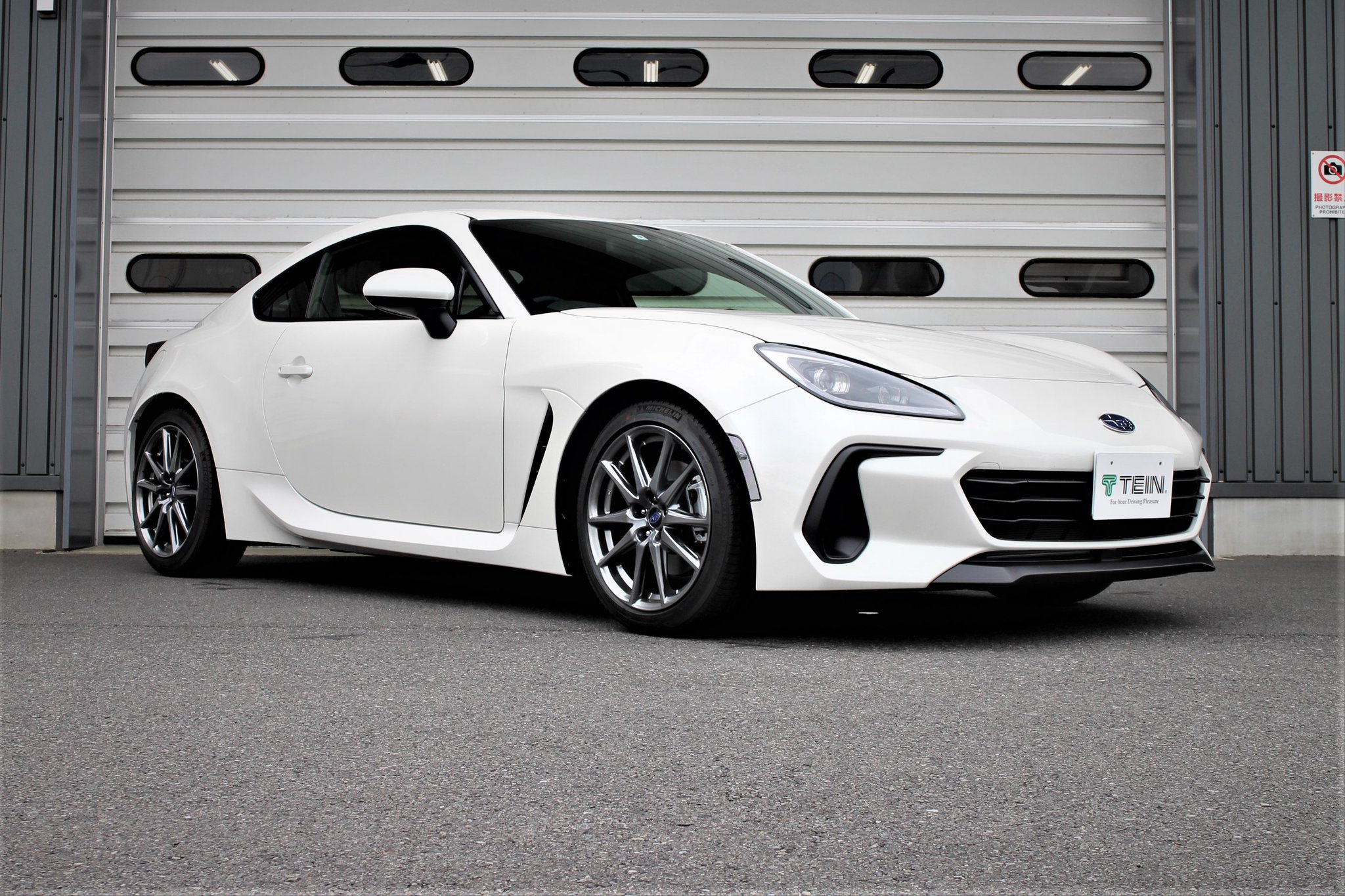 TEIN HIGH.TECH ダウンサス GR86 BRZ ZN8 ZD8 TEIN HIGH.TECH ダウンサス GR86 BRZ ZN8 ZD8