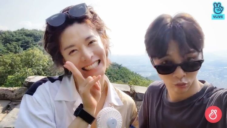 SUHLOOK's tweet photo. #johnny ft yuta https://t.co/3GSeFIeMk4