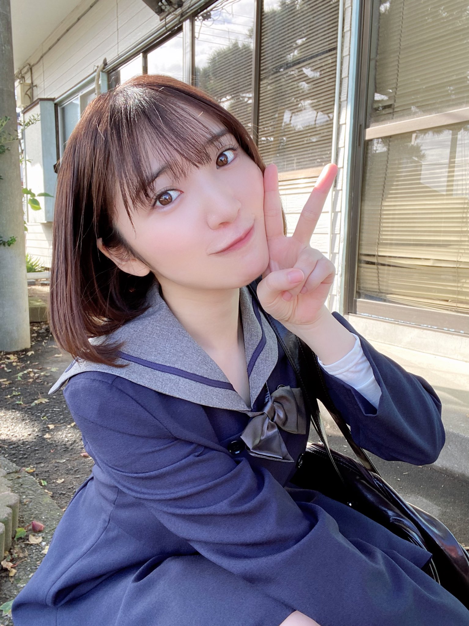 豊田萌絵 26歳 全力でjkしてきたので見届けてあげてね 高校時代実際乗ってた電車なので エモさが尋常ではありませんでした 初恋がのった電車 短編映画 T Co L1ldk92zsa Twitter