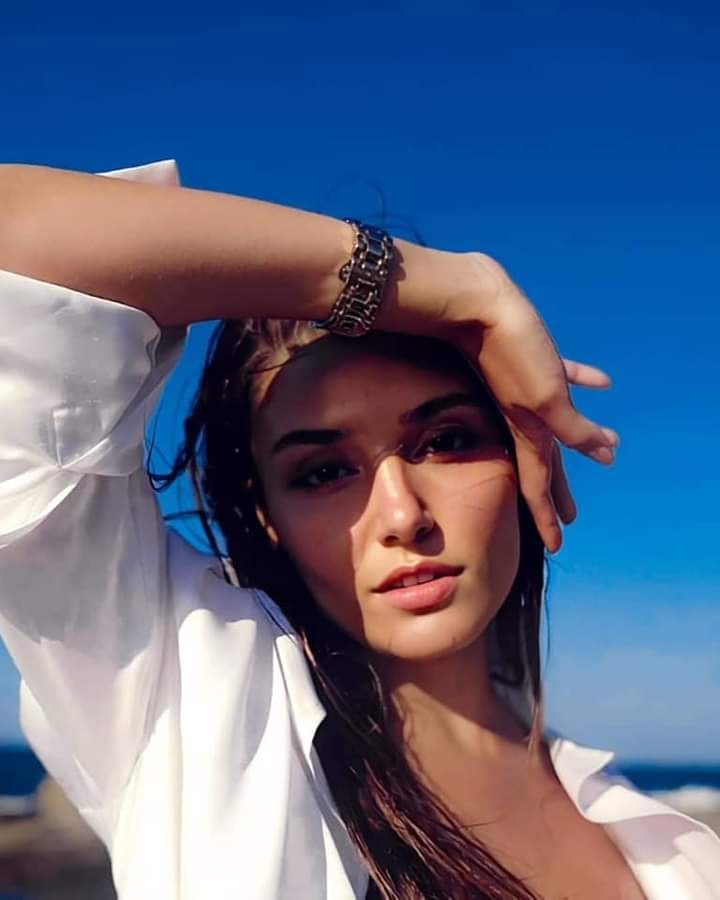 I vote #HandeErçel from Turkey for #100MostBeautifulWomen2021 #TBworld2021