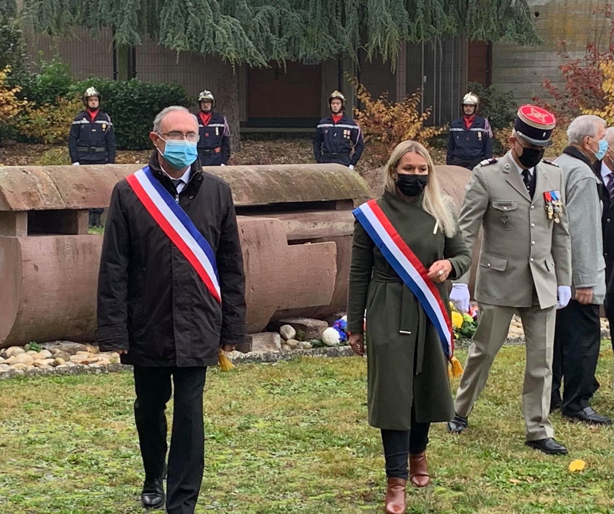 ElsaSchalck's tweet photo. 🇫🇷Des cérémonies commémoratives du 11 novembre au sein de nos communes du #BasRhin : #Willgottheim-Woellenheim #Mothern, #Herrlisheim et #Bischwiller 

Ne jamais oublier 🇫🇷

#Hommage
#Devoirdemémoire
#11novembre https://t.co/SYw5WOA43Y