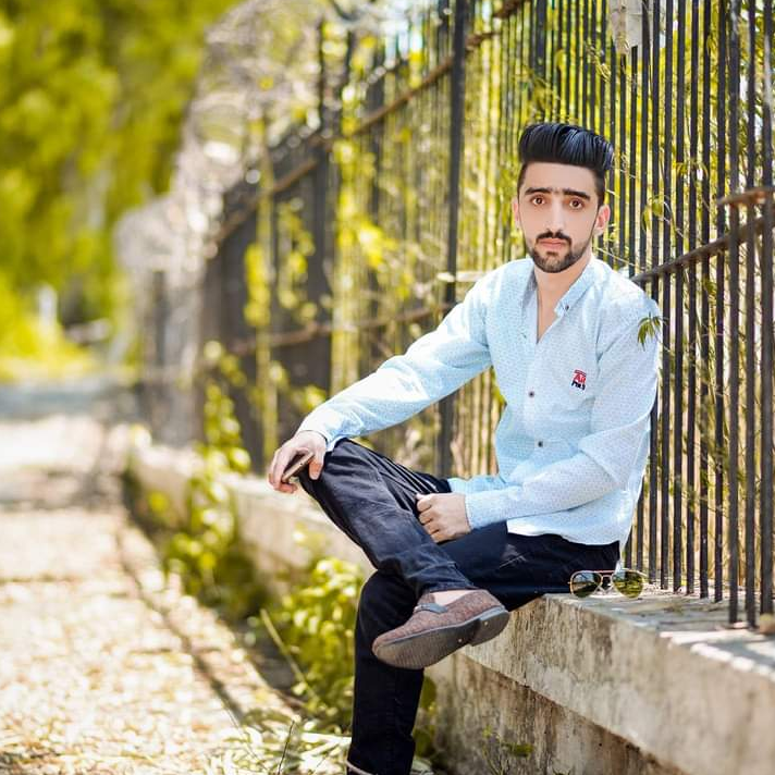 Come hangout with me > friday on #BIGOLIVE bigo.tv/sid/2541905522…