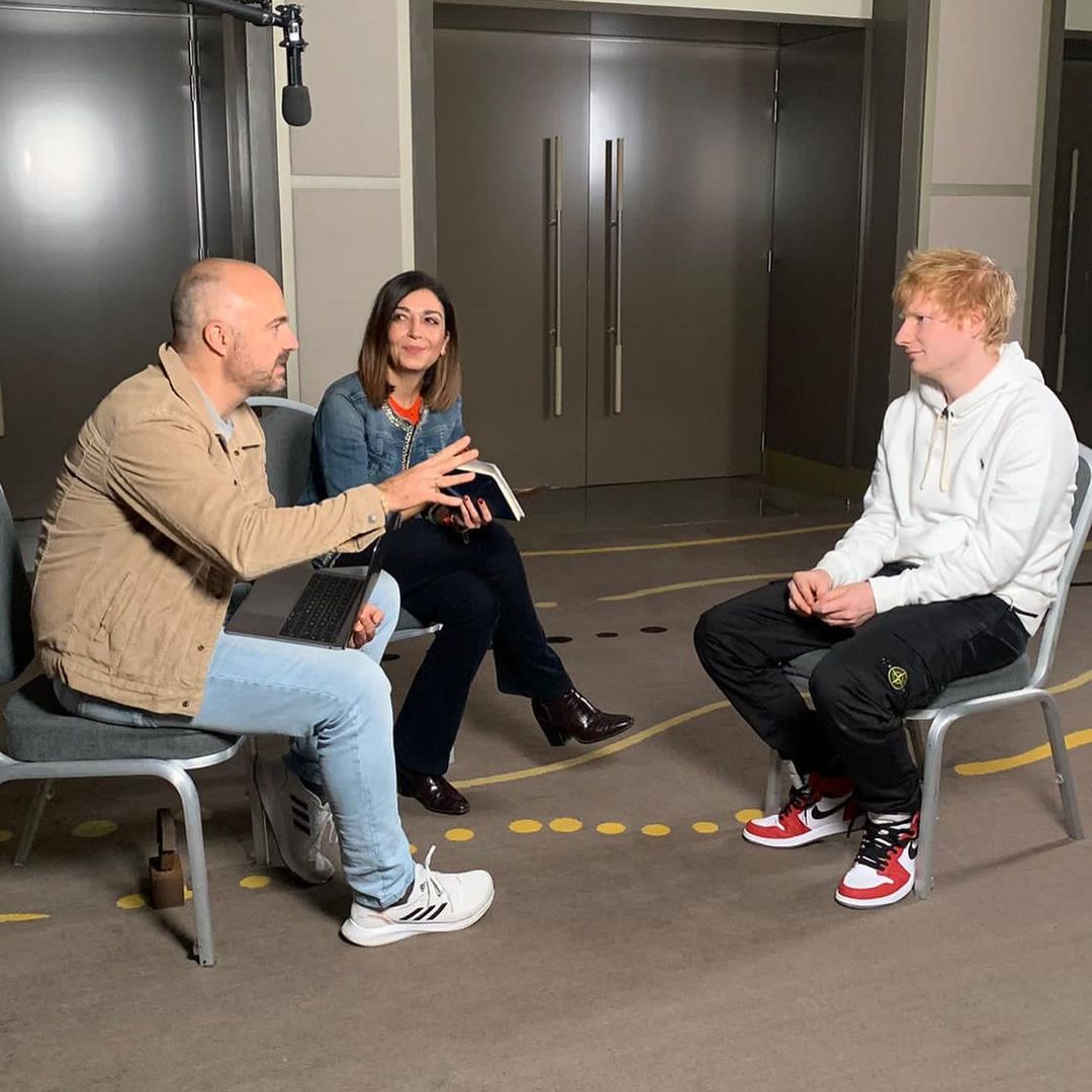 Hemos podido compartir una charla interesantísima con <a href="/edsheeran/">Ed Sheeran HQ</a> 😍 Uno de los artistas más importantes de la década, talento a raudales y una cercanía difícil de superar. ¡Hoy te damos todos los detalles!