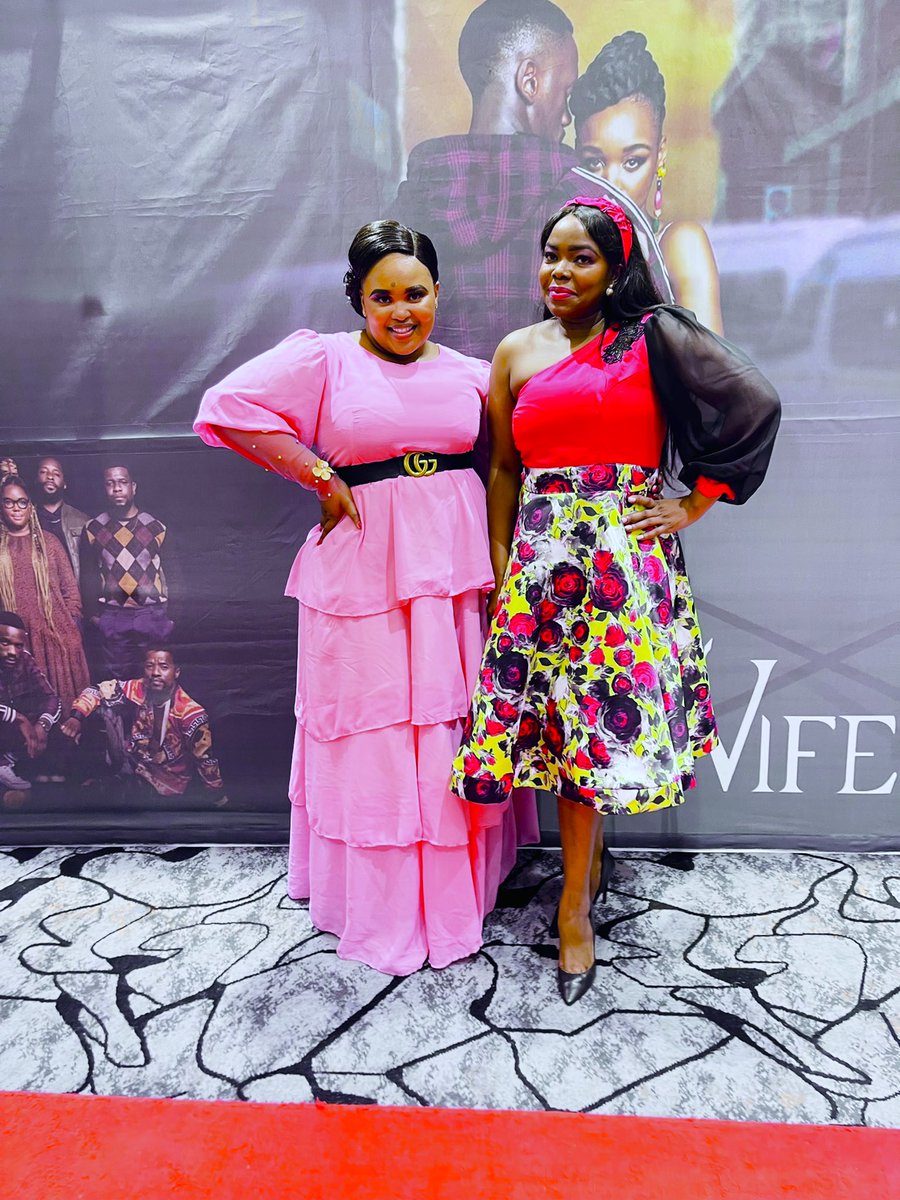 west_maverick's tweet photo. Morning😌
“The Wife Premier”
#Avalife
#Avarisegel
#Swazipharm https://t.co/NR5aLoFD0F