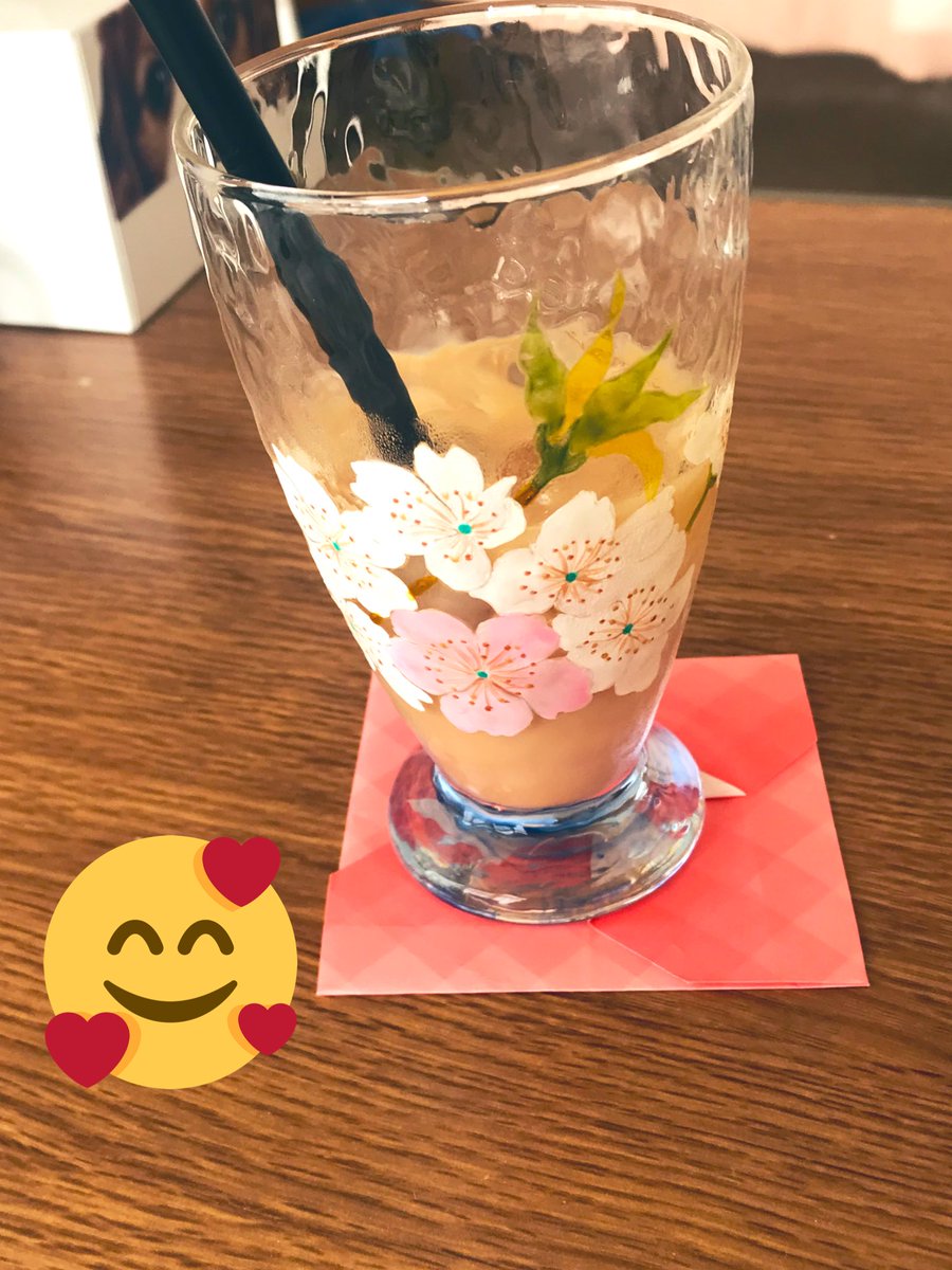 samohan881's tweet photo. 肺から水を抜いたら🫁💧🍌癒しのティータイム🥺🍓🧡 https://t.co/QEmkIwX8Kc