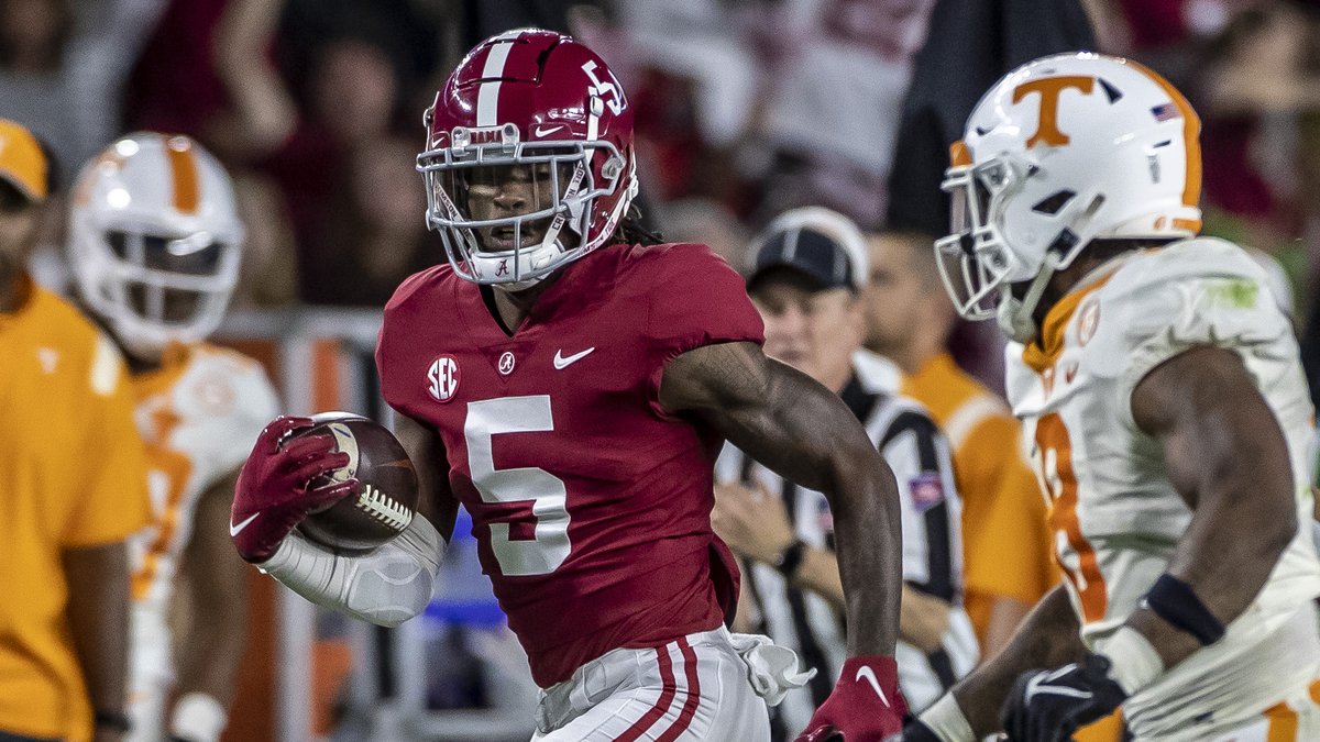 Bama_247's tweet photo. .@travisreier's five predictions for #Alabama-New Mexico State (VIP)

https://t.co/Q8H9QDQTo6 https://t.co/Bsps84TOJw
