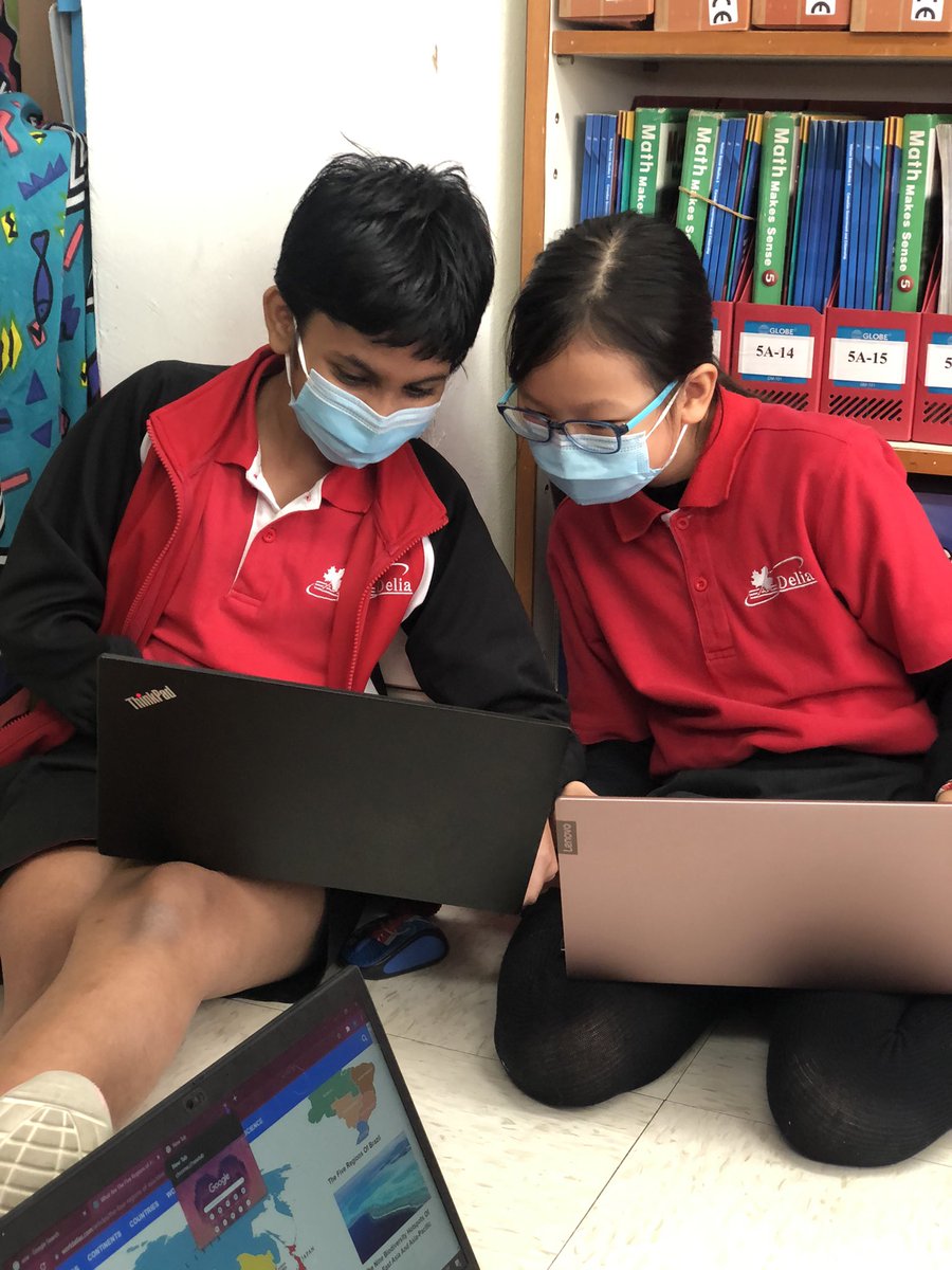 msememories's tweet photo. After designing a home that uses a renewable energy source and conserves energy, 5-1 spent time creating homes using different materials and tech tools. Great to see so many engaged students! @DSC_EDU #conserveenergy #renewableenergy #grade5 https://t.co/lOlkIWYRfC