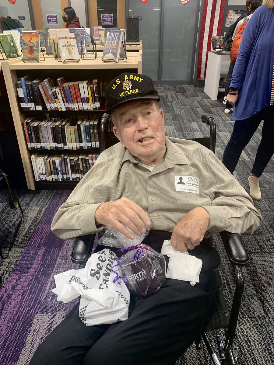 emoore3's tweet photo. I am so grateful for all of those who have served our country especially WWII veteran Francis Callaghan.  You, sir, are why we have freedom. Thank you! 💜🇺🇸@DGNorthSS https://t.co/WEerTsvqbK