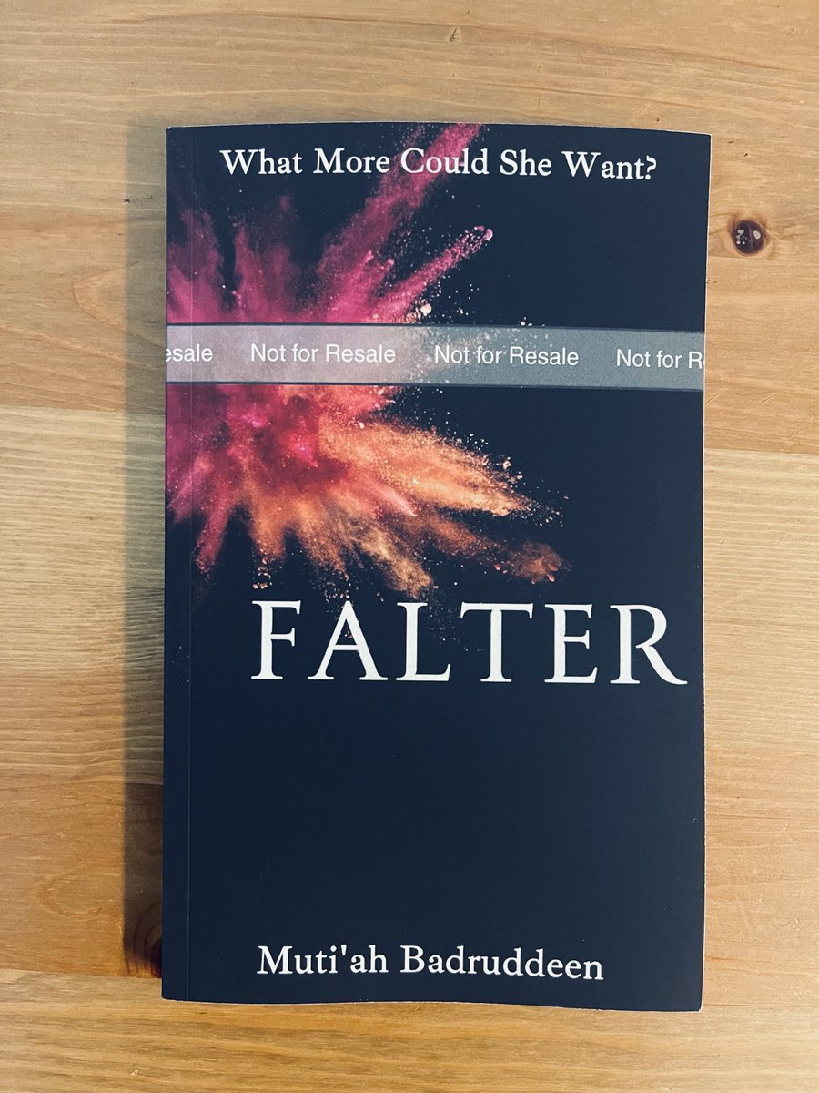 deenprogress's tweet photo. Shaping out to be a wonderful jum’ah in shaa Allaah 

See what I got first thing this morning. Author proof is my baby #FalterTheBook 

😍 https://t.co/S6KgBxzNql