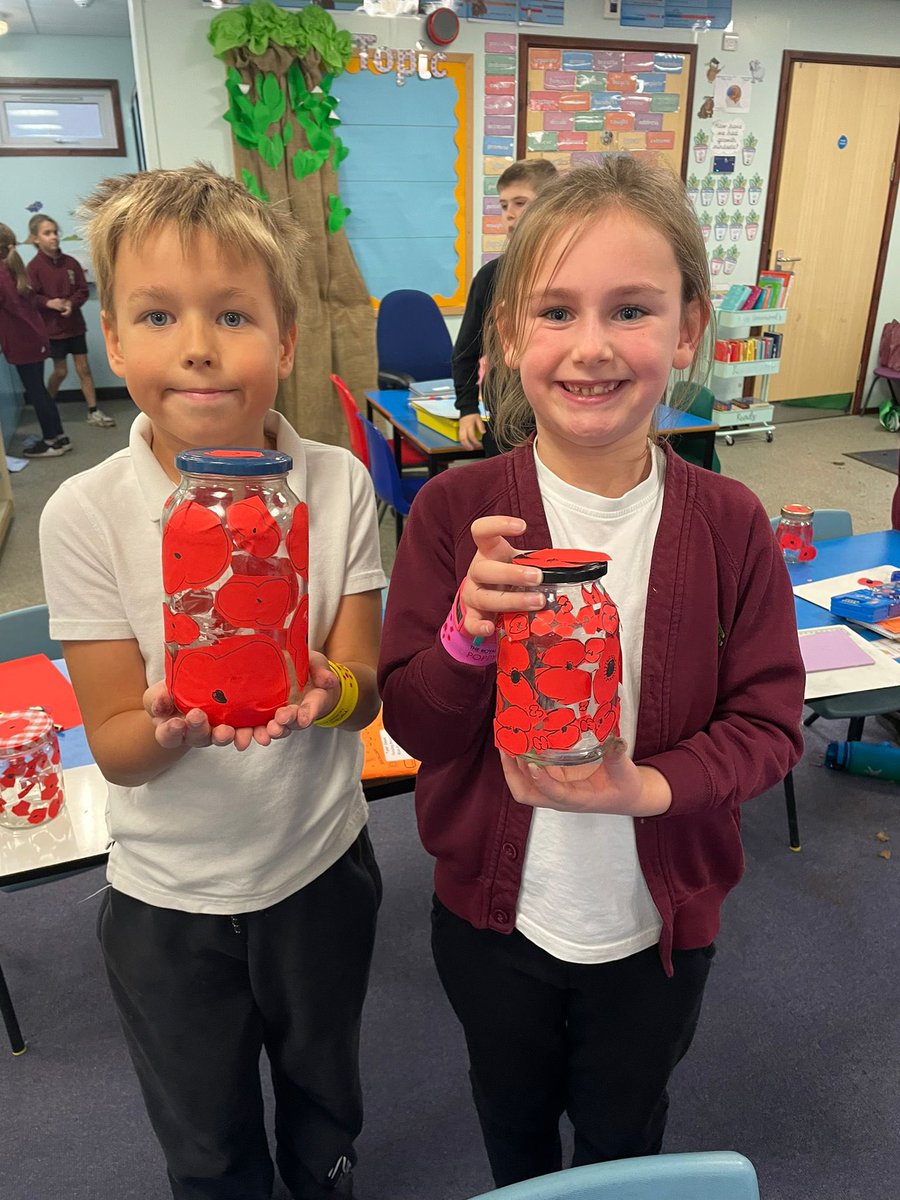 Miss Greenwood tweet media