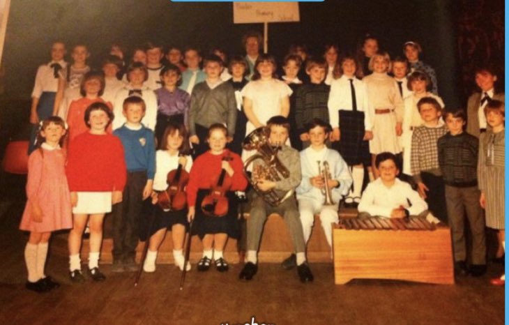 bella19782k9's tweet photo. This was the school @BaderPrimary choir &amp; orchestra from April ‘89. You can see Mrs Robson too. Great memories. #birthdaywishes https://t.co/UnTWlFsqlA