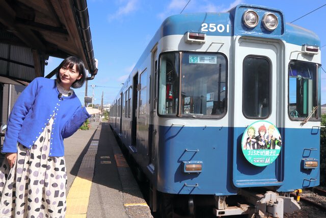 wrathofgnon's tweet photo. In 2001 tiny Chōshi Railway company of 24 employees bought two of these 1962 trains second hand for about $1,000 each and fixed them up in-house. They run perfectly. You don't need foreign made state of the art shiny new stuff to build small local commuter railways in your city. https://t.co/U0hUHkRpDN