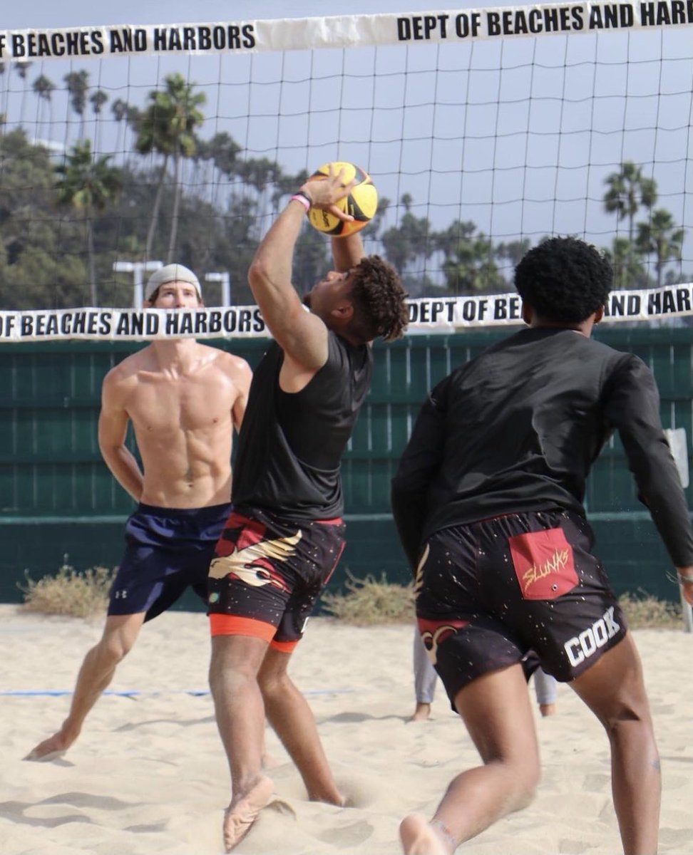 UskMvb's tweet photo. ๐Gโโโแตขโg แตฃโโdy fโแตฃ โแตคโdโy!๐
Catch the Firebirds in Manhattan Beach at the SoCal Challenge!๐ฅ๐ฆ
#letsgo
.
.
.
.
.
.
.
#volleyball #mensvolleyball #volleyballlife #volleyballfamily #naia #beach #beachlife #beachvolleyball #slunks #firebirdfamily #firebirdnation https://t.co/hp5jyIqxpD