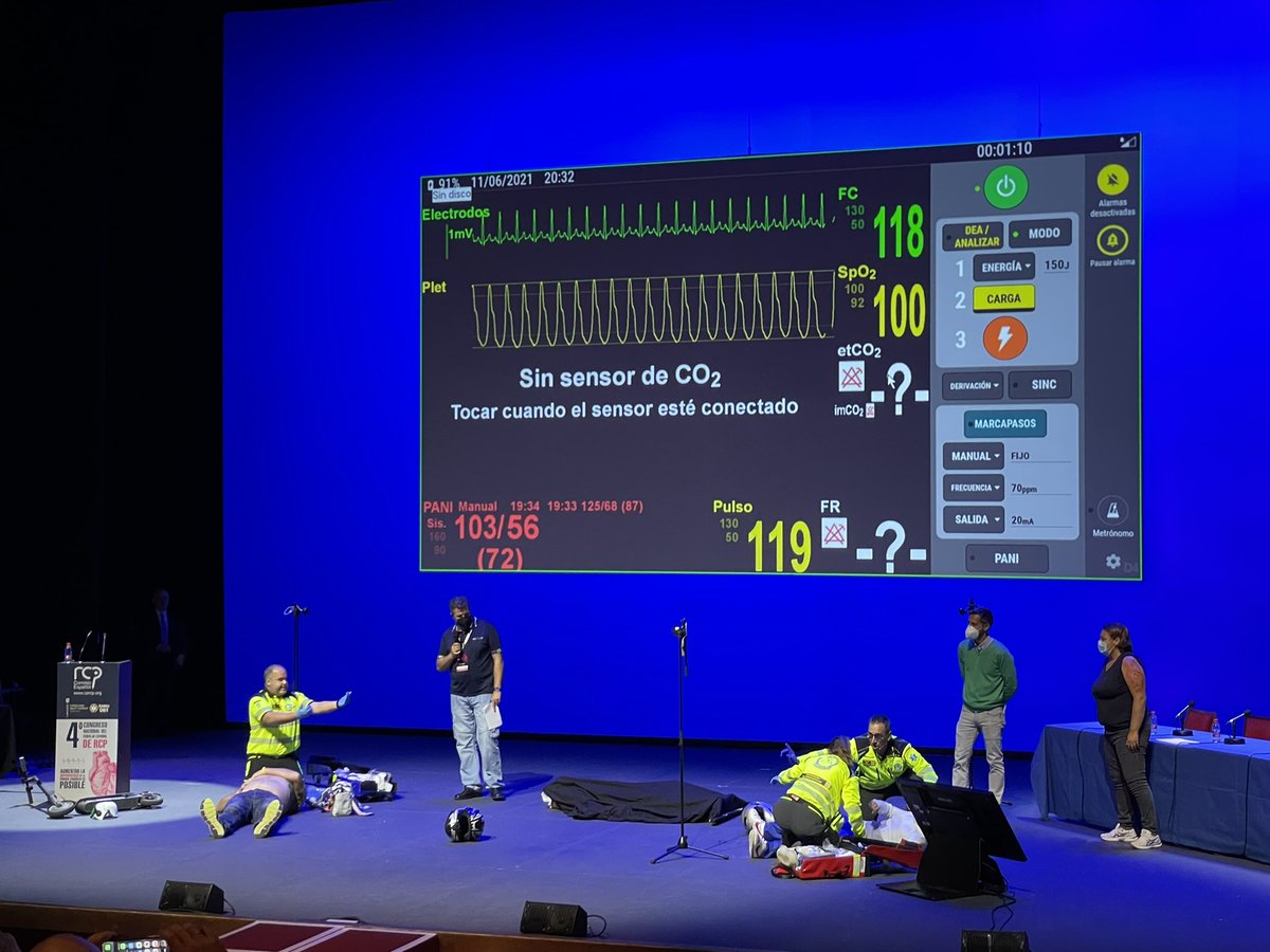 En el concurso de #sva del <a href="/ConsEspRCP/">Consejo Español RCP</a> quedo demostrado que en la #urgencia #extrahospitalaria todos los miembros tienen su papel igual de relevante #Tes #Medicina #Enfermeria <a href="/churruca1102/">Jesús Piñeiro (Churruca)</a> <a href="/TES_112/">TES Emergencias</a> <a href="/EmergSEMES/">Emergencias SEMES</a> <a href="/dacalmd/">Pedro Dacal</a> <a href="/TESCANARIAS/">David Crespo 🇮🇨</a> <a href="/jocama_TES/">Jose.CM.☤🚑💨 ⚕️🏥💉</a> <a href="/danyputnam/">Dani Mercado</a> @MayTeS13 <a href="/teschuac/">TES CHUAC Hospital Universitario A Coruña 🇪🇸</a>