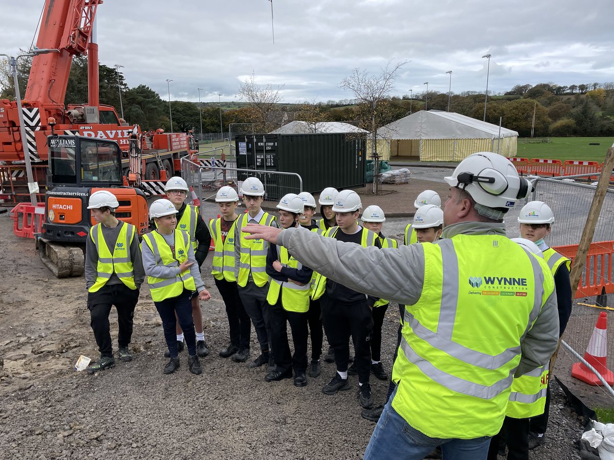 WynneConstruct's tweet photo. Excellent two days of visits in South West Wales #Cardigan for our Ysgol Uwchradd #Aberteifi project with 74 pupils/learners gaining knowledge about the SIPs installation and the overall scheme 🙌
Thank you to site manager Bryn ✅
 #SeeYourSite #CITB #21stcentury #Ceredigion https://t.co/JJx1NJvSL4