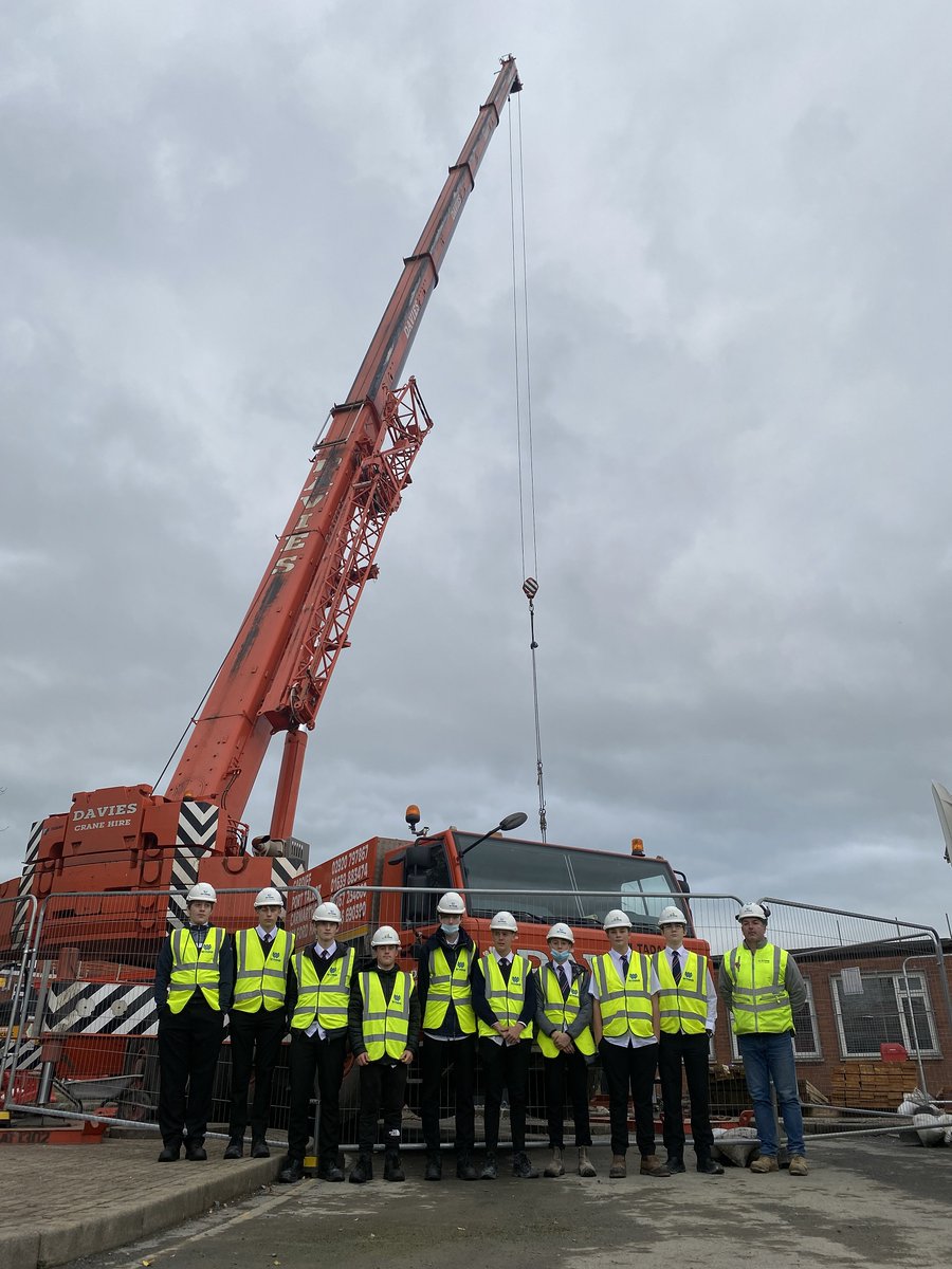 WynneConstruct's tweet photo. Excellent two days of visits in South West Wales #Cardigan for our Ysgol Uwchradd #Aberteifi project with 74 pupils/learners gaining knowledge about the SIPs installation and the overall scheme 🙌
Thank you to site manager Bryn ✅
 #SeeYourSite #CITB #21stcentury #Ceredigion https://t.co/JJx1NJvSL4