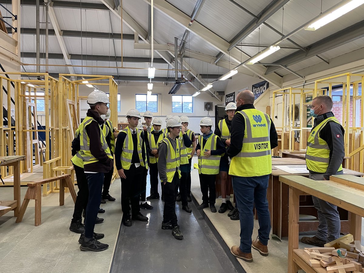 WynneConstruct's tweet photo. Excellent two days of visits in South West Wales #Cardigan for our Ysgol Uwchradd #Aberteifi project with 74 pupils/learners gaining knowledge about the SIPs installation and the overall scheme 🙌
Thank you to site manager Bryn ✅
 #SeeYourSite #CITB #21stcentury #Ceredigion https://t.co/JJx1NJvSL4