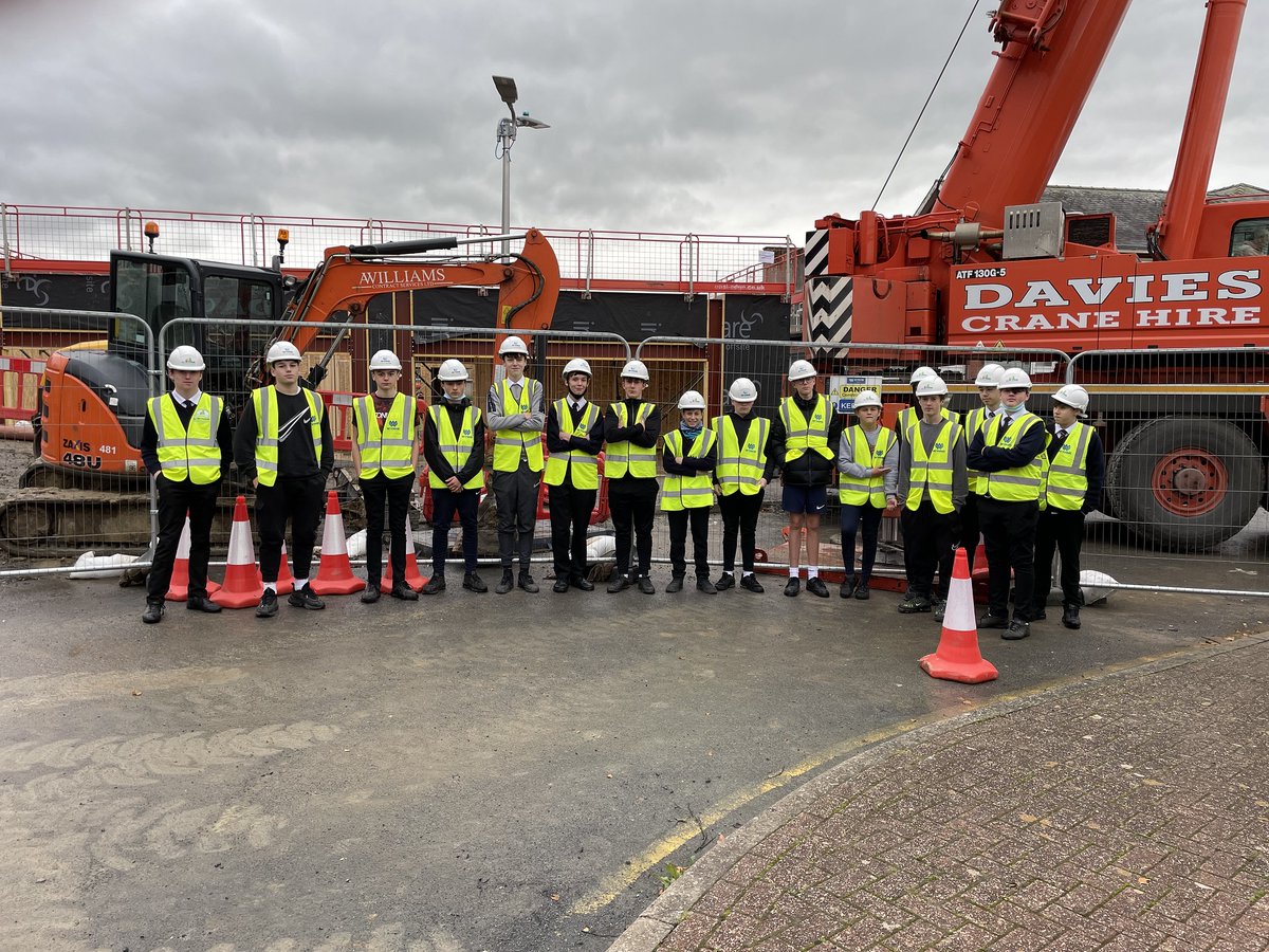 WynneConstruct's tweet photo. Excellent two days of visits in South West Wales #Cardigan for our Ysgol Uwchradd #Aberteifi project with 74 pupils/learners gaining knowledge about the SIPs installation and the overall scheme 🙌
Thank you to site manager Bryn ✅
 #SeeYourSite #CITB #21stcentury #Ceredigion https://t.co/JJx1NJvSL4