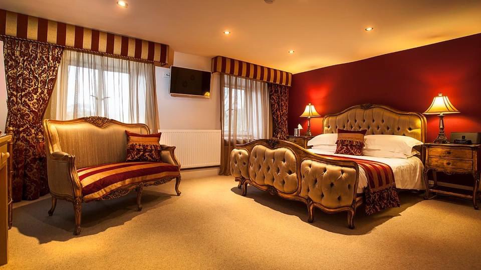 **** Nothing Planned for Tomorrow  Night Want to gain serious Brownie Points?**** Why not book a last-minute overnight stay with dinner at Grassington House.   We now have,  Two Superior Rooms Available for Tomorrow Night.   Call our reservations desk on 01756 752 406.