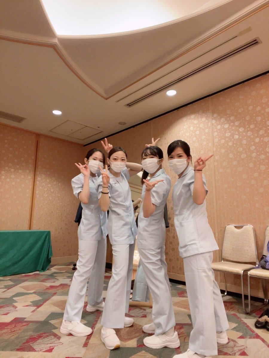 ayachaaan517's tweet photo. われはここに集いたる人々の前に厳かに神に誓わん。
わが生涯を清く過ごし、わが任務を忠実に尽くさんことを。
われは心より医師を助け、わが手に託されたる人々の幸のために身を捧げん。

青森ナイチンゲールです😘 https://t.co/gHedif5qzx