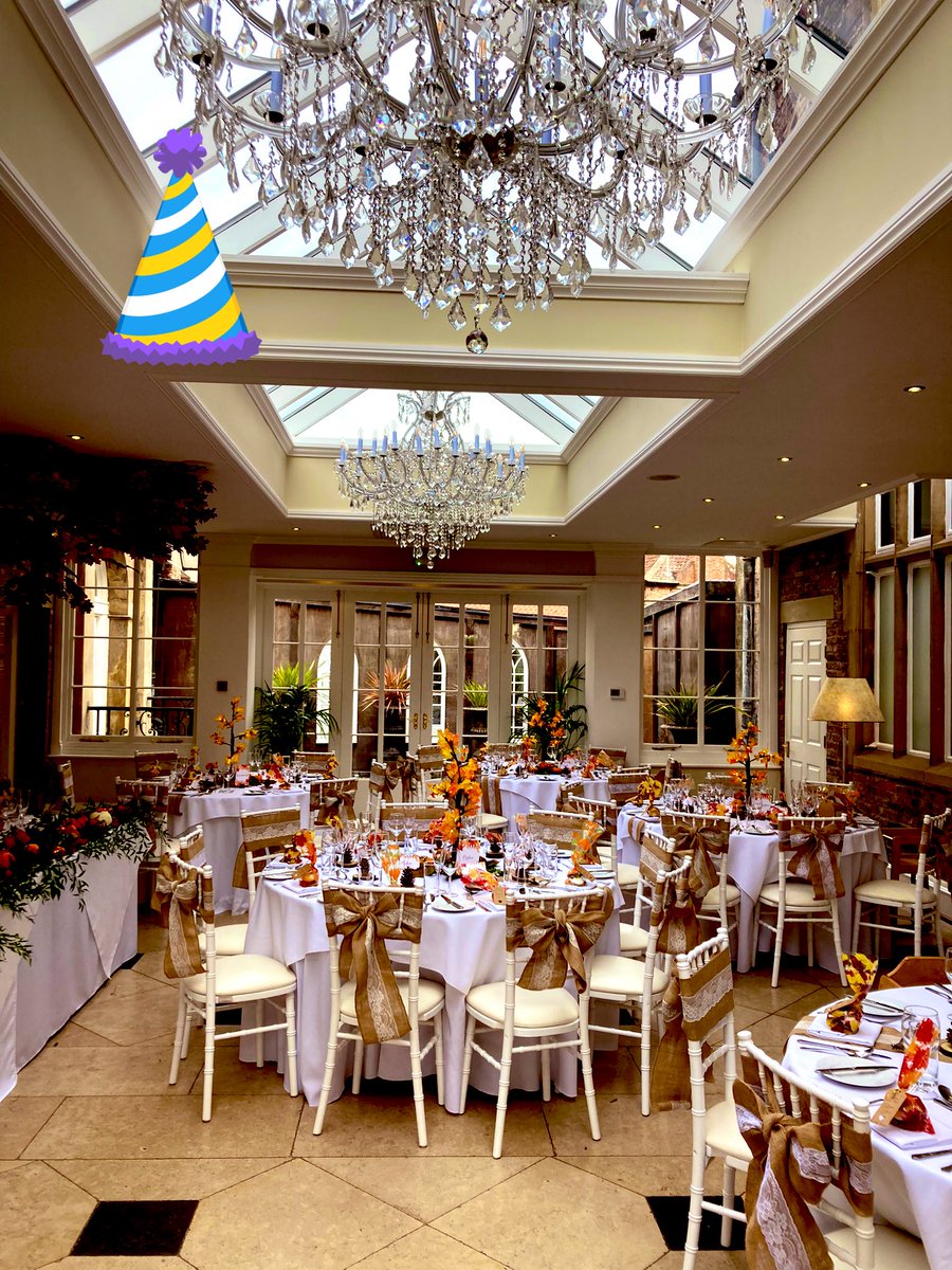 HCelebrationH's tweet photo. Party time! Are you ready?β¦
#Christmas #tablehire #chairhire #party https://t.co/r3JnNr8ku3