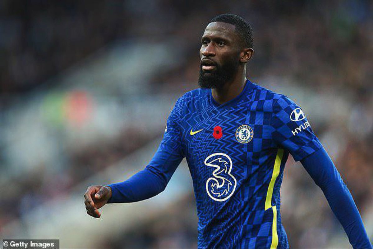 kessbenmedia's tweet photo. Chelsea officials have growing fears that they will lose defender Antonio Rudiger on a free transfer next summer with contract talks at an impasse.

#KessbenSports https://t.co/QQVO42hNXx