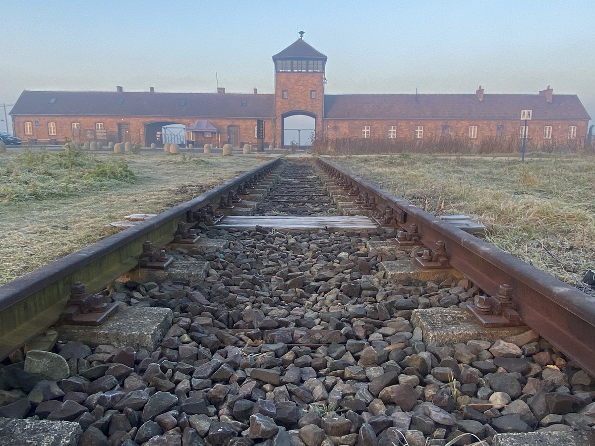 AmandaPollock1's tweet photo. I wasnโt really sure how I was going to feel when I was asked to be a part of this project - Iโm really pleased I said yes - it has been a mind blowing experience and a privilege to be able to document.
#NeverForget #Holocaust #MTDSRIP โก๏ธ https://t.co/FNLIHaQMJe