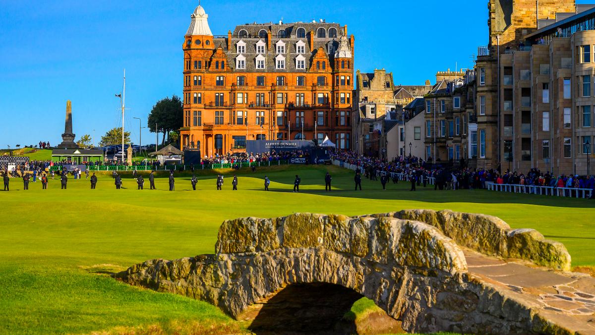 BricksScotland's tweet photo. Home of the week: This luxurious apartment is within a chip and run of the Old Course at St Andrews https://t.co/Zps5fQqdXU https://t.co/ZoQksrhoHq