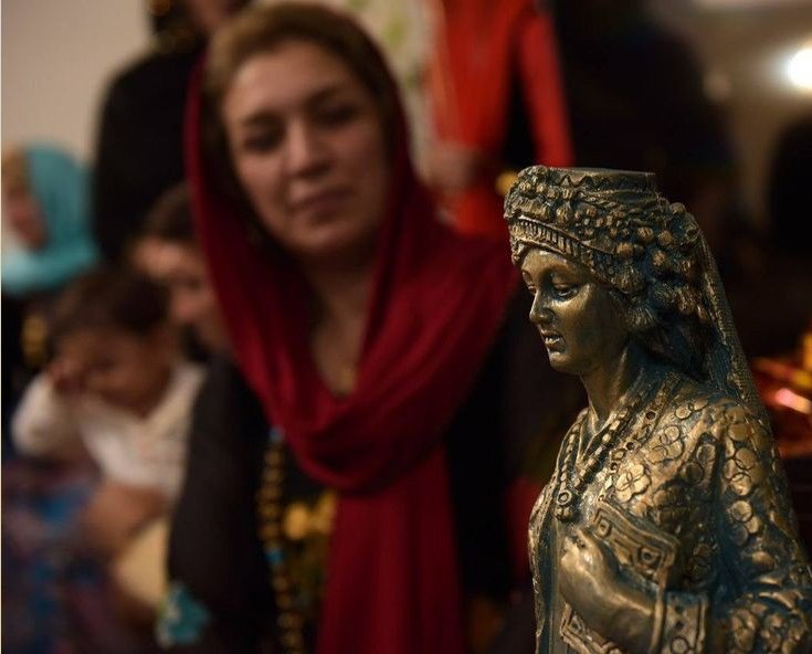 TheKurdss's tweet photo. The Middle East's First Woman Historian ☀️

Mastoureh Ardalan (1805 - 1848) was a Kurdish poet, historian, and writer. https://t.co/EMTjcH7nsn