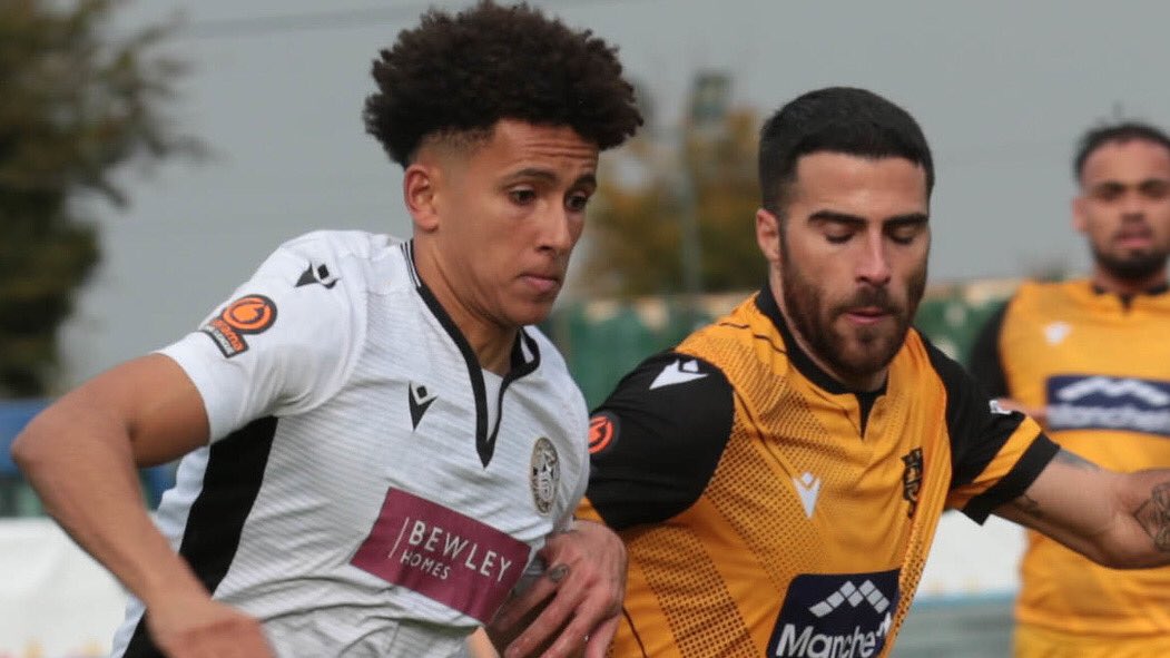 fiberkshire's tweet photo. WANJAU-SMITH | What a talent this young man is. Can’t decide if this is more @7tarps or more Gazza, or both. And definitely an outlier for ‘if it’s that good it should count double, or at least count 😂’

Watch: https://t.co/flwp9zYJOx

📸 @jeffyoud23 🎥 @HungerfordTown https://t.co/o6eMXMyWx5