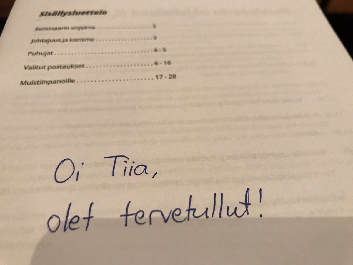 Tänään Retoriikan Kesäkoulussa pohditaan karismaa ja johtajuutta 💎 Nämä ihanat tervetuloasanat jää kyllä mieleen🤗  #RKesakoulu #viestintä