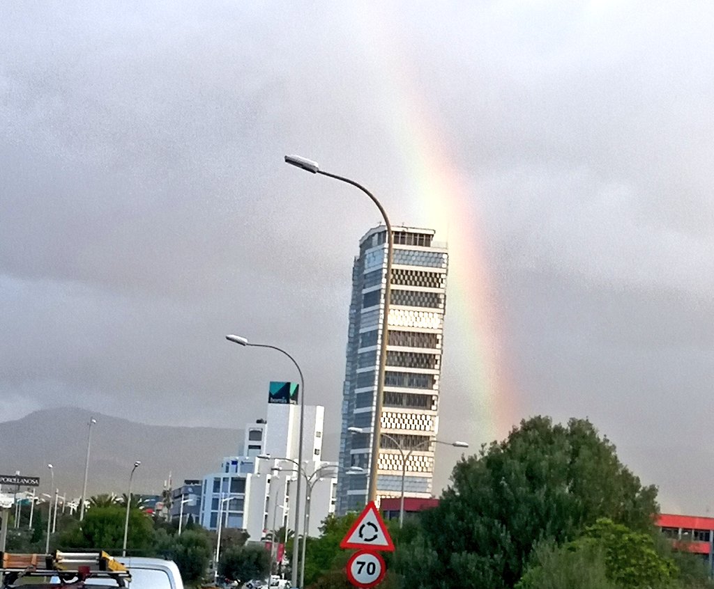 AsimaPoligonos's tweet photo. 🌈Buenos días desde el polígono Son Castelló de Palma. "El arco Iris brilla, después de la tempestad"
#ASIMA @FundacionAsima @Hotecma1 #EscoletaASIMA
#polígonos #empresarios #trabajadores #arcoris https://t.co/TIGUnVEe8y
