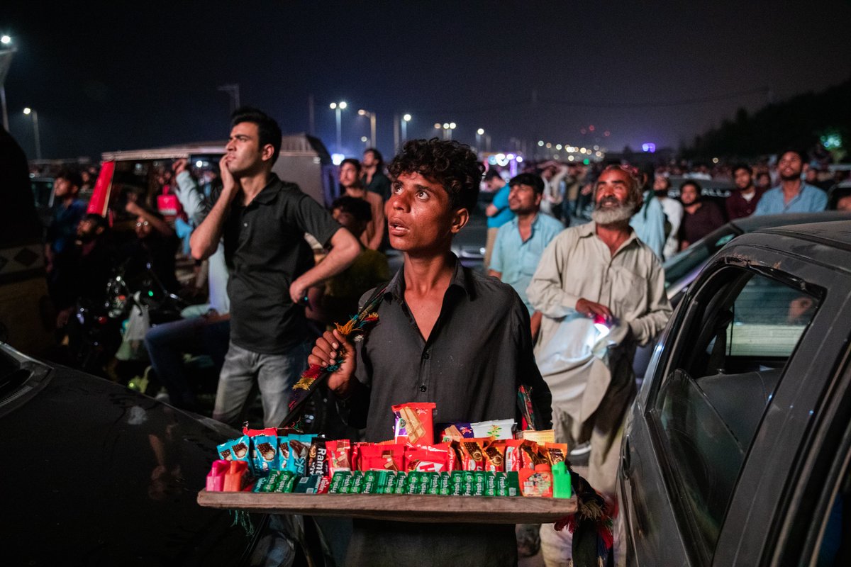 cricinfo's tweet photo. Cricket - it makes you stop and watch 😍

📍 Karachi, Pakistan https://t.co/y7N1bjtstZ