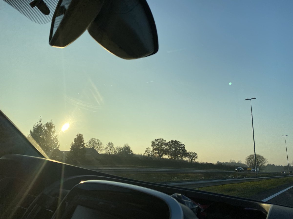 StamNico's tweet photo. Op de laatste werkdag richting de zon in het zuiden van Nederland. #lockdownweekend #valkenburg https://t.co/0Y9htdEcOY