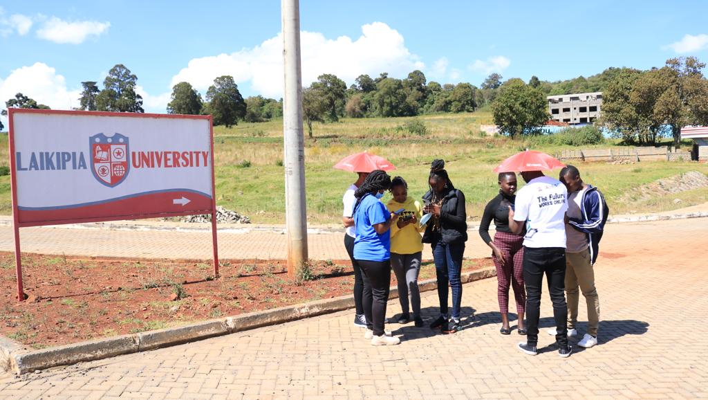 eMobilis's tweet photo. Ajira Digital has partnered with Laikipia University through Ajira clubs to ensure that you are fully supported to be part of the online job community
#TheFutureWorks
#AjiraAtLaikipiaUniversity
@KEPSA_KENYA @youngafricawks @AjiraDigital https://t.co/nP2wUmtLpu