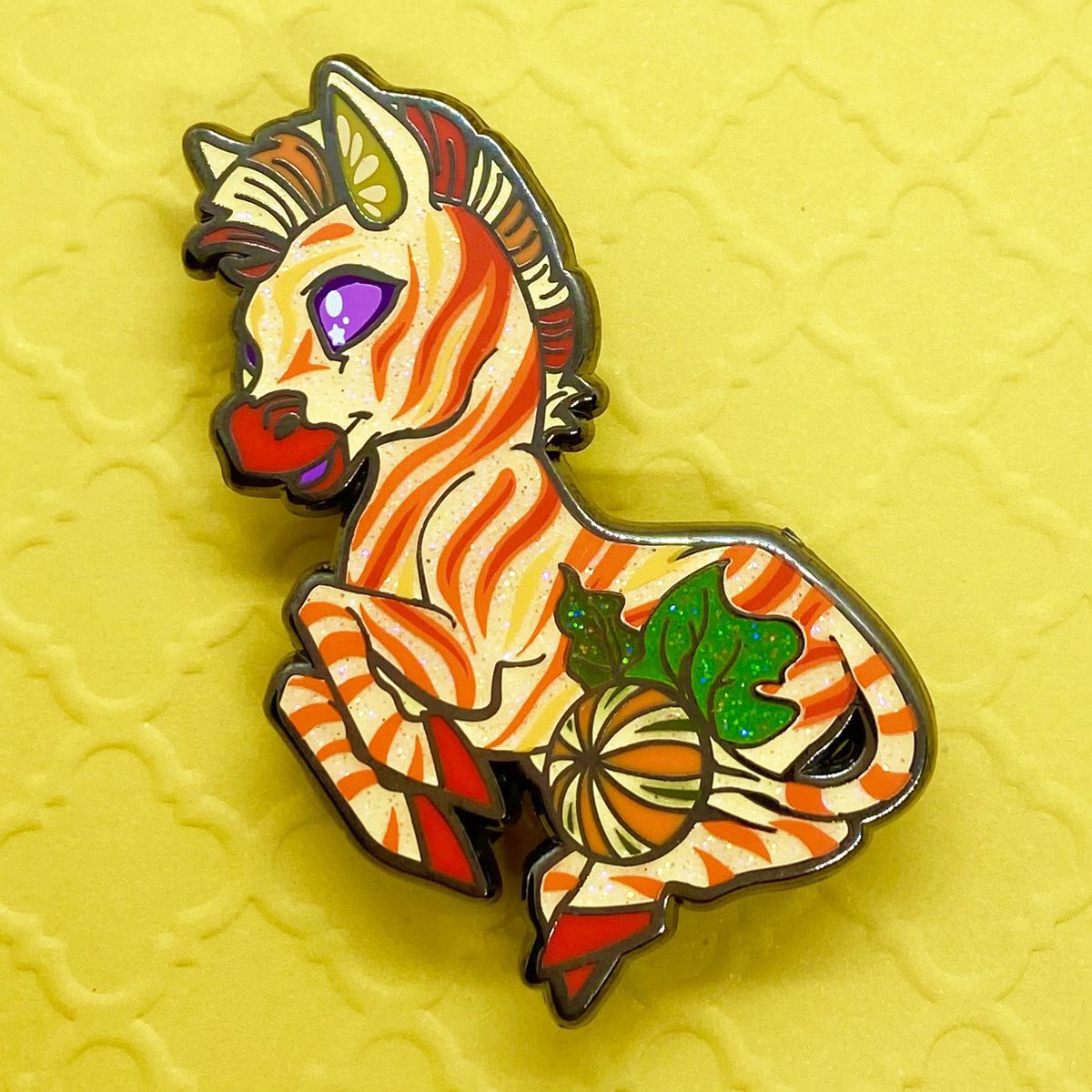 asher_bee's tweet photo. The Etsy Shop is open. https://t.co/h4a6uArnhQ #holidaysales #holidaybizarre #blackfriday #blackfridaysales #shopsmall #smallbusinessowner #enamelpins #patches #plushies #originalart #originalcharacter #giftideas #stockingstuffers #wintershop #winterevent #winterwonderland https://t.co/vII7lYjFFS
