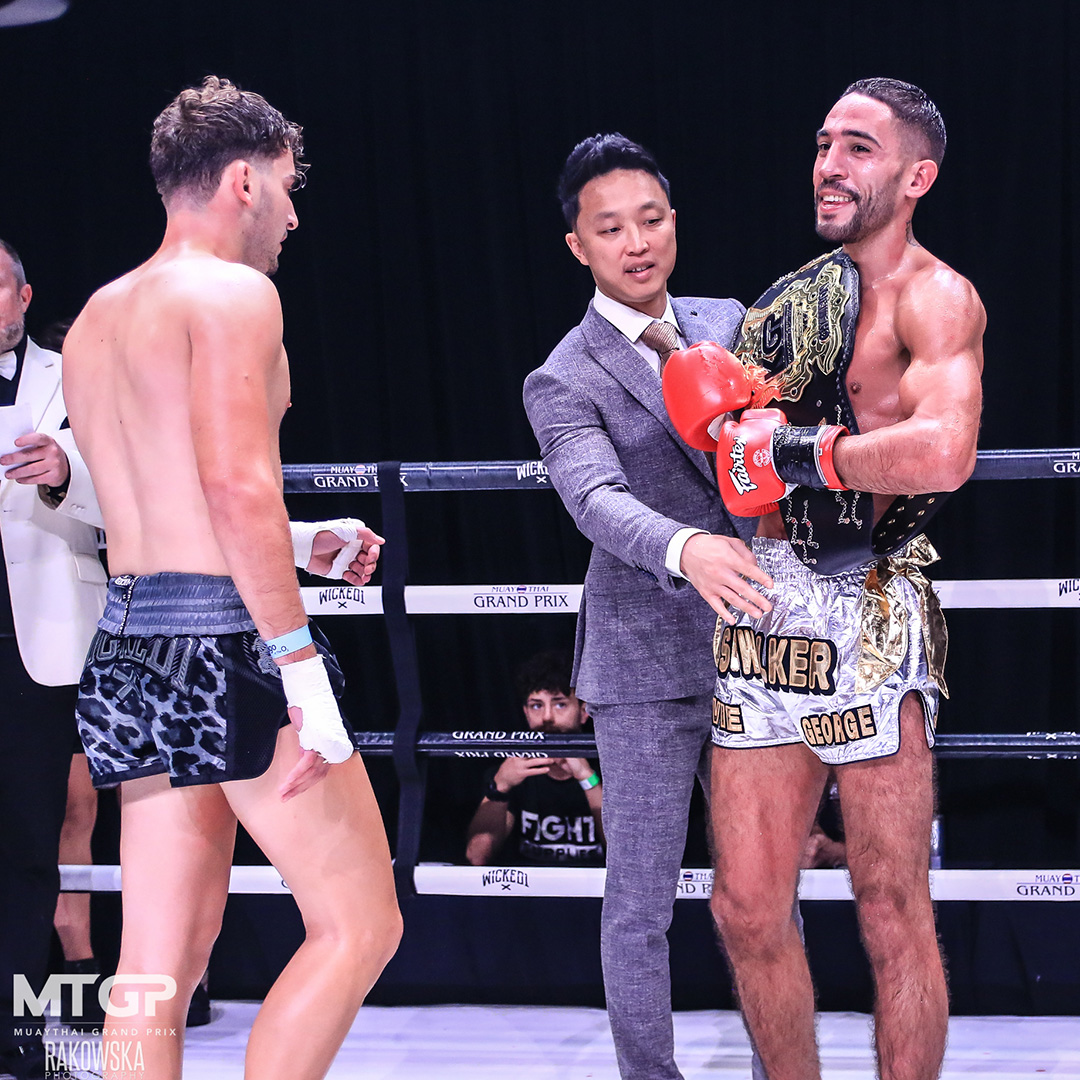 MuayThai_GP's tweet image. 🏆 KGP World Title 🏆
🥊 Pantelis Samprovalakis 🆚 Luke Whelan // MTGP x Road to ONE // 9th Oct 2021
⏯️
#FULLFIGHT
buff.ly/3wGbRbi
#️⃣
#MTGP #KGP #KickBoxingGrandPrix #KickBoxing #K1 #Boxing #ROADTOMTGP #Fightshow #RoadToOne #OneChampionship #LukeWhelan