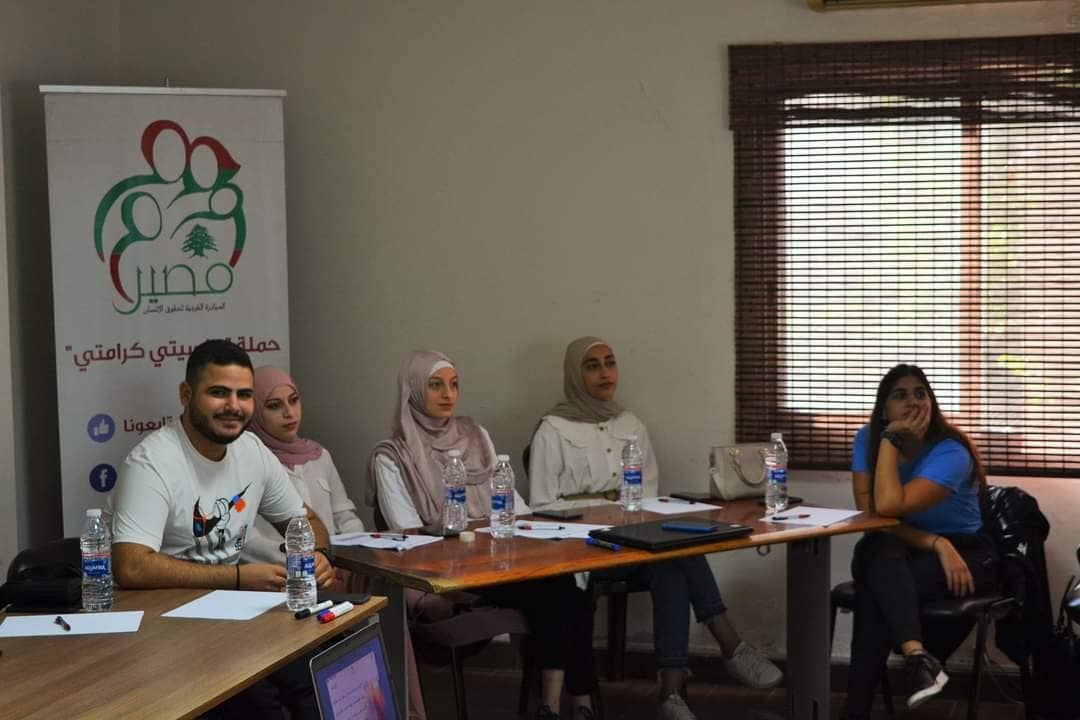 masirlb's tweet photo. اليوم التدريبي الثاني ضمن مشروع #معاً_نستطيع بدعم من منح رواد #MEPI و #IREX حصلت أول مجموعة المؤلفة من 12 شاب وشابة على اربع جلسات اعطتها لهم المدربة رانيا شحاده،تضمنت:إدارة الذات أثناء الازمات-التغلب على القلق والخوف-مواجهة تحديات الحياة بإيجابية-مشاركة الخبرات والمهارات https://t.co/9x8lF6swmJ