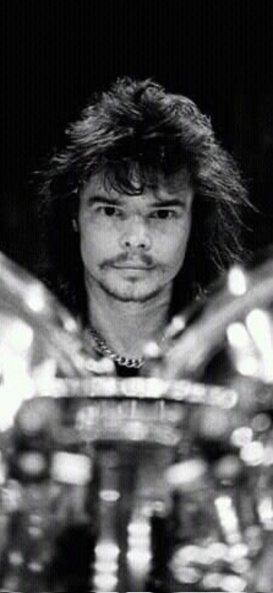 Official Motörhead Twitterissä: Official Motörhead Twitterissä: