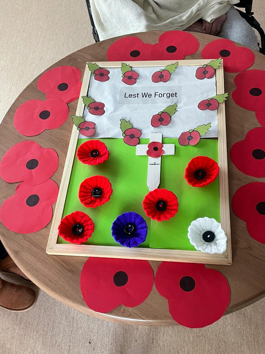 ElconMcconnell's tweet photo. #LestWeForget In rememberance at Holywell Hospital today https://t.co/rTLwhnEMf6