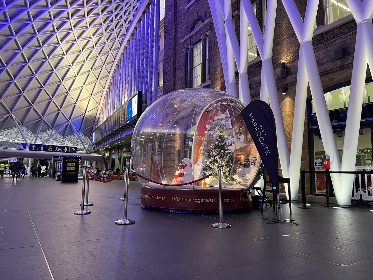 London North Eastern Railway tweet media