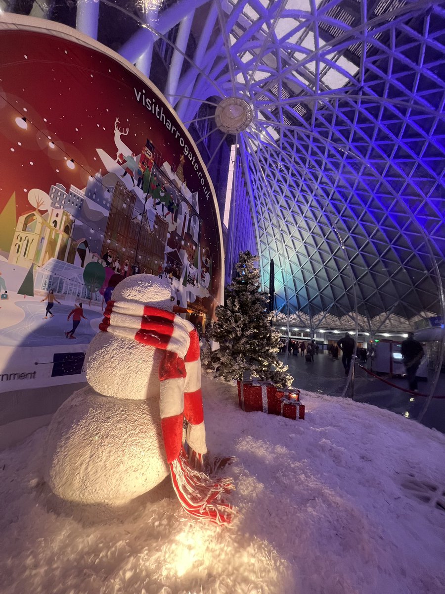 London North Eastern Railway tweet media