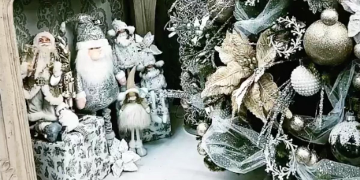 AdviniaHCLtd's tweet photo. It’s the perfect time of year for a spot of lunch out and a look at your garden centre’s Christmas décor. Residents from Burrswood House did just that the other week, and they had a fabulous time. Read our story here.
https://t.co/n4F755WTw9

#carehome #carehomebury #bury https://t.co/LbbZeSpAmC