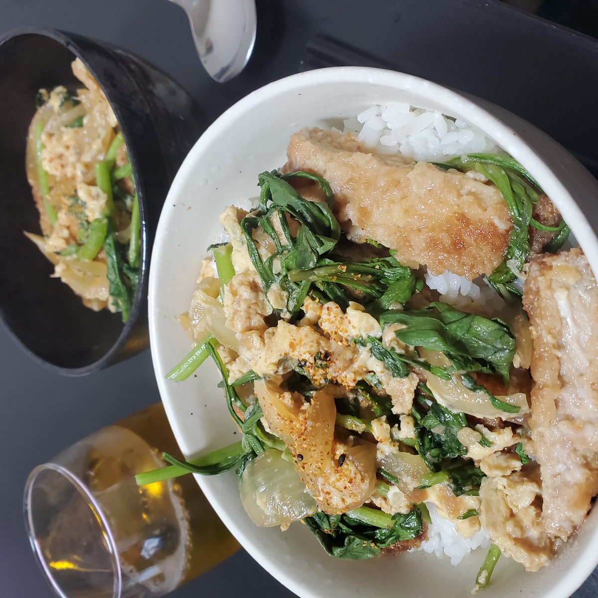 ストリート古着屋 あいり ず ストリート古着屋あいりーず オーナーズディナー 晩ごはん 男飯 カツ丼 どんぶり うまかー スケーター スケートボードファッション コーデ 岡山市北区清輝橋 津山十日市倉敷奉還町問屋町青江大元表町北長瀬津高津島高柳