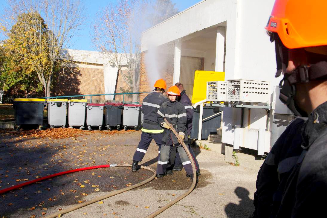 Sapeurs-pompiers de l'Aube 1⃣0⃣ tweet media