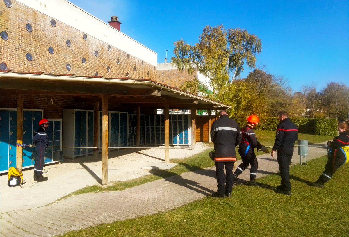 Sapeurs-pompiers de l'Aube 1⃣0⃣ tweet media