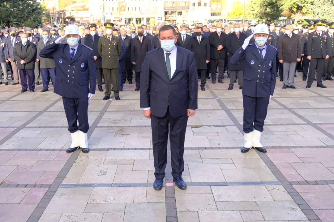 GVidinlioglu's tweet photo. katılım sağladık. Ardından Halk Eğitim Merkezi’nde Atatürk’ü Anma Programına iştirak ettik. Öğretmen ve öğrencilerimize hazırlamış oldukları bu anlamlı sunum ve gösteriler için teşekkür ederken, Cumhuriyetimizin Kurucusu Gazi Mustafa Kemal Atatürk ve kahraman şehitlerimizi, ++++ https://t.co/gxFUZFaZOP