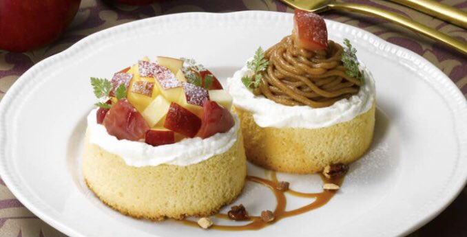 sweetroad5's tweet photo. １１月２４日よりロイヤルホストでは、冬を彩る季節デザート『Baked Apple ～紅玉りんご～』を開催し、紅玉りんごを使用したデザート５品が発売されます✨
https://t.co/UC0hAyhF4g https://t.co/HqIdvbwx9I