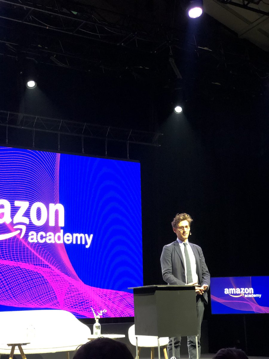 AnaisRabet's tweet photo. Benoit Loizeau, Mentalist. 

@AmazonNewsFR #AmazonAcademy https://t.co/WCxLiCCxDJ